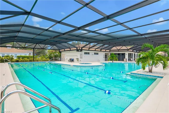 6910 Satinleaf Rd N 204, Naples, Florida 34109