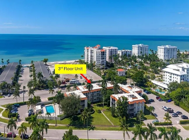 1100 Gulf Shore Blvd N 305, Naples, Florida 34102