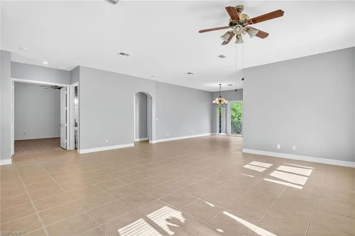 7231  Bergamo  WAY, Fort Myers, FL 33966