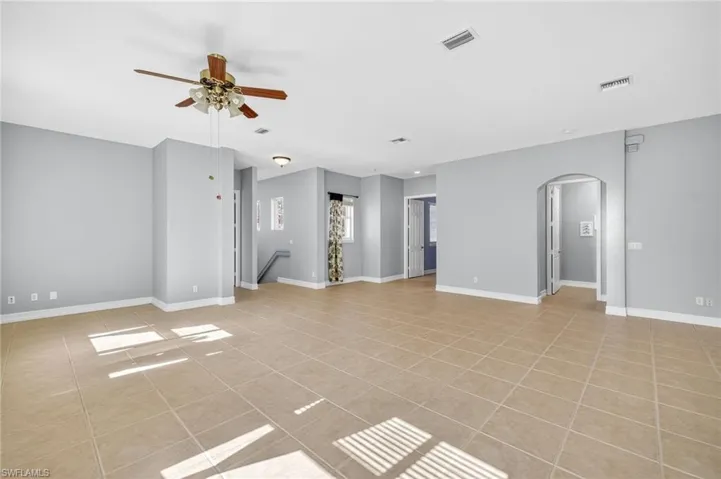 7231  Bergamo  WAY, Fort Myers, FL 33966
