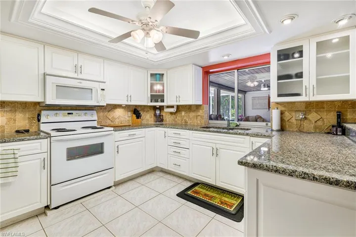 2912 Sw 1st Ter, Cape Coral, Florida 33991