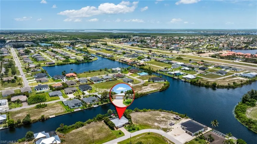 2912 Sw 1st Ter, Cape Coral, Florida 33991