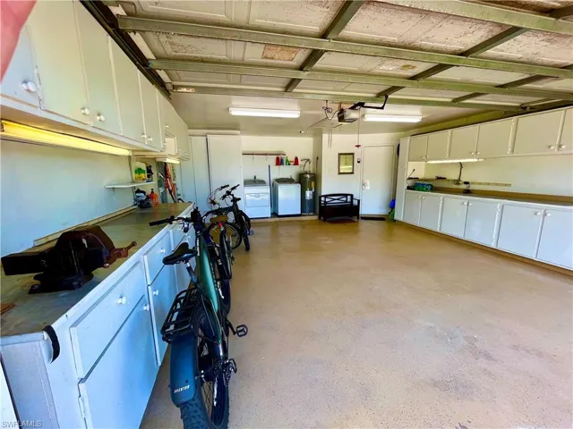 2912 Sw 1st Ter, Cape Coral, Florida 33991