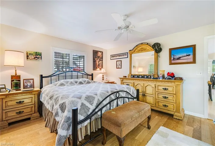 2912 Sw 1st Ter, Cape Coral, Florida 33991