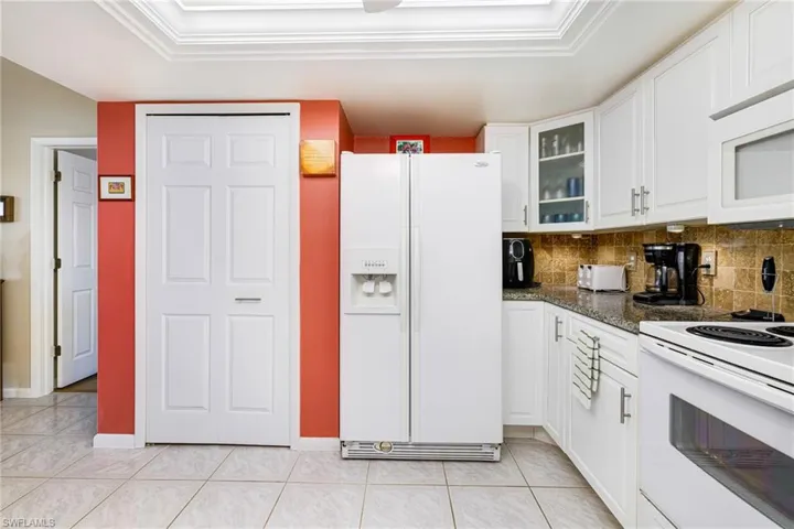 2912 Sw 1st Ter, Cape Coral, Florida 33991