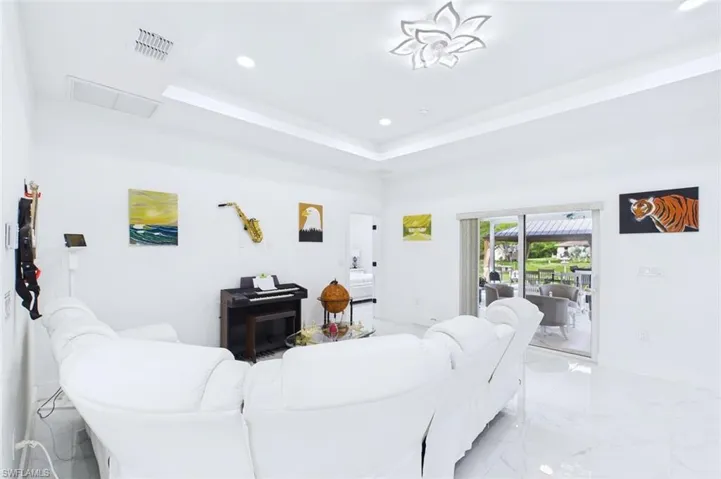 621 Tomasello Dr, Lehigh Acres, Florida 33974