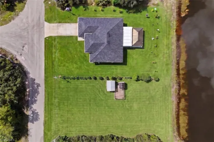 621 Tomasello Dr, Lehigh Acres, Florida 33974