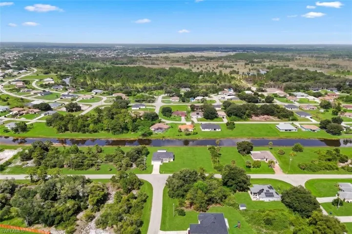 621 Tomasello Dr, Lehigh Acres, Florida 33974