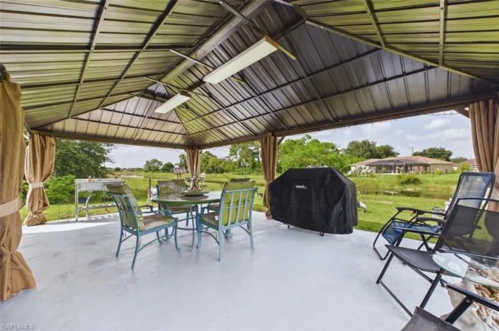 621 Tomasello Dr, Lehigh Acres, Florida 33974