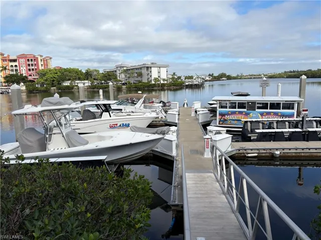 1345  5th S AVE, Naples, FL 34102