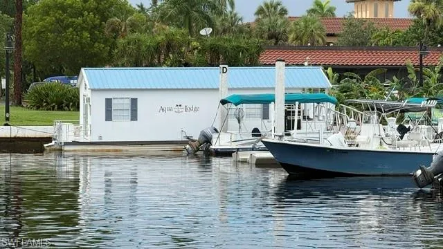 Port of the Islands Marina Aqua Lounge