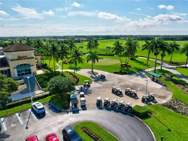 8138 Saratoga Dr 2201, Naples, Florida 34113