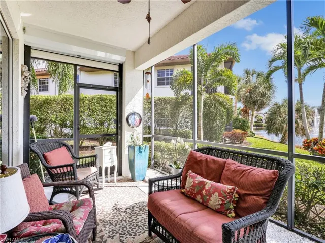 8138 Saratoga Dr 2201, Naples, Florida 34113