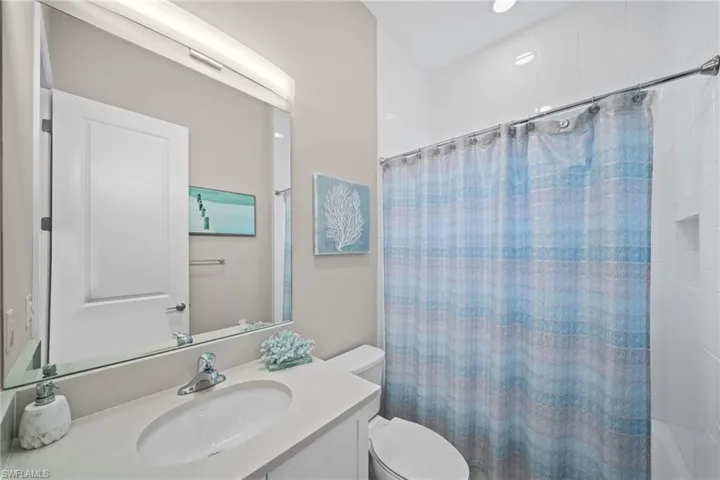 16657 Calistoga Dr, Bonita Springs, Florida 34135
