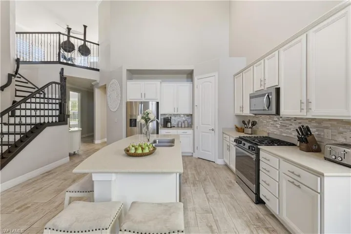 Alternate Kitchen View