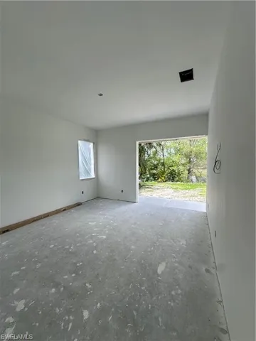 3105 Nw 17th Ln, Cape Coral, Florida 33993