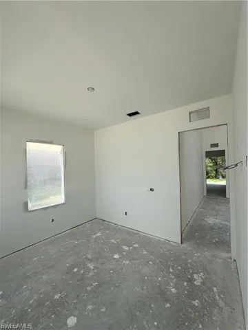 3105 Nw 17th Ln, Cape Coral, Florida 33993