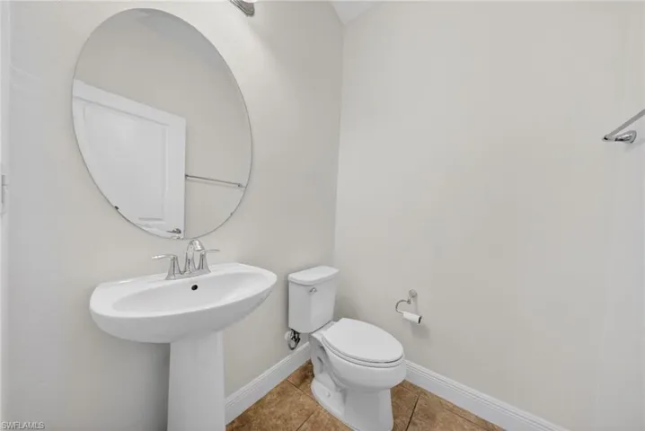 1435 Santiago Cir Sw 2003, Naples, Florida 34113