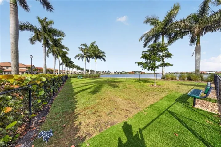 1435 Santiago Cir Sw 2003, Naples, Florida 34113