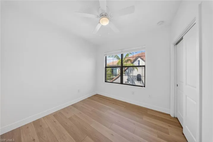 1435 Santiago Cir Sw 2003, Naples, Florida 34113
