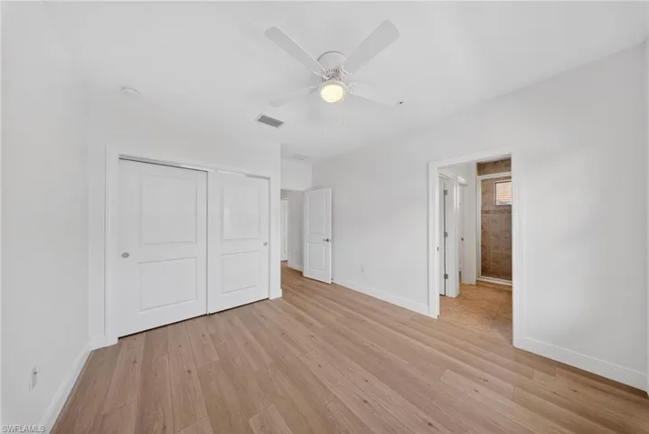 1435 Santiago Cir Sw 2003, Naples, Florida 34113