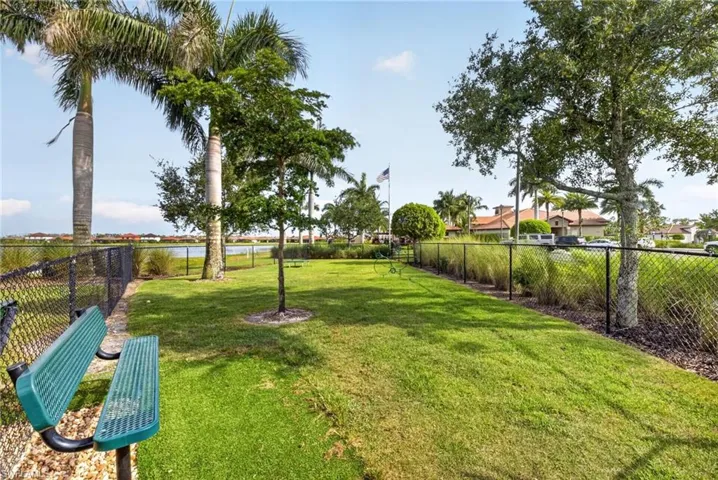 1435 Santiago Cir Sw 2003, Naples, Florida 34113
