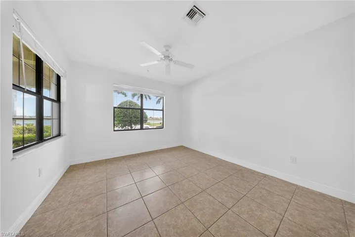 1435 Santiago Cir Sw 2003, Naples, Florida 34113