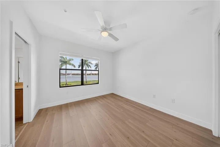 1435 Santiago Cir Sw 2003, Naples, Florida 34113