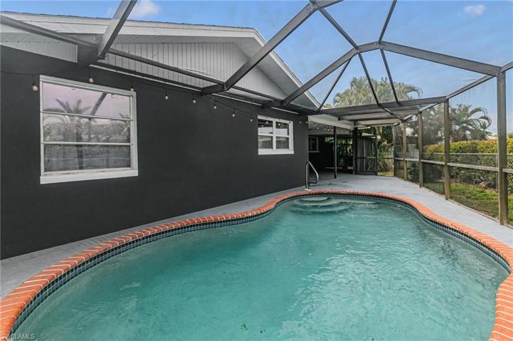 1489  Cranville  SQ, Fort Myers, FL 33919