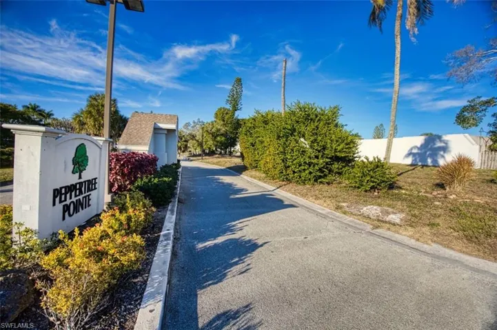 11780  Iona  RD, Fort Myers, FL 33908