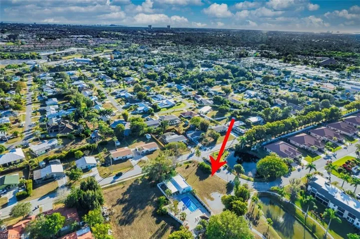 11780  Iona  RD, Fort Myers, FL 33908