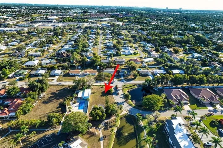 11780  Iona  RD, Fort Myers, FL 33908