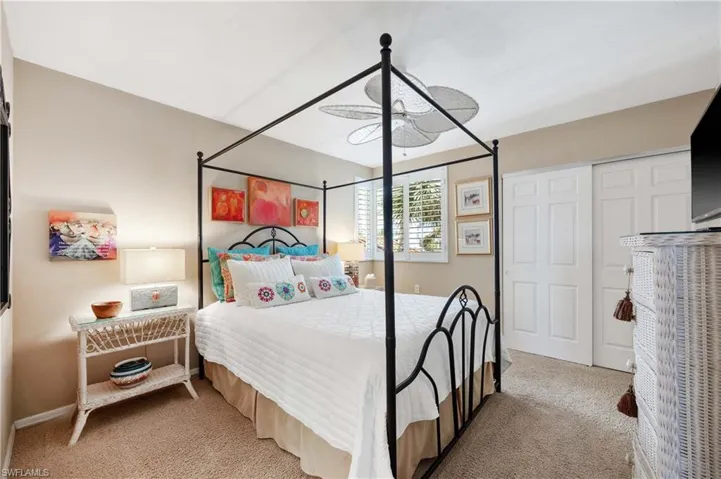 50  Seagate  DR, Naples, FL 34103