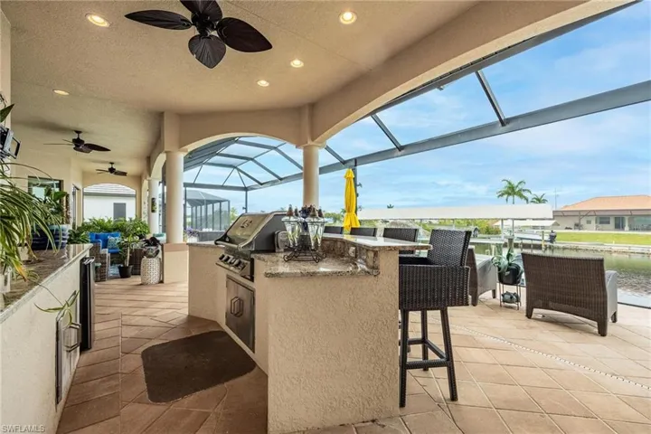 425 NW 38th AVE, CAPE CORAL FL 33993