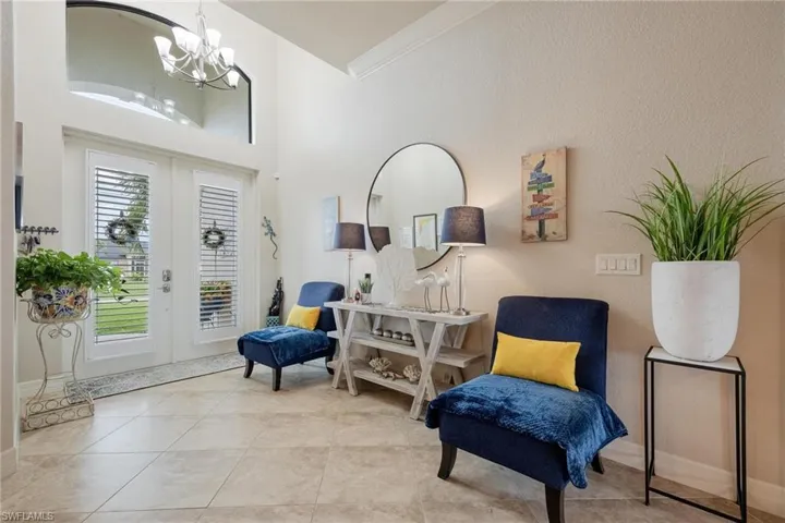 425 NW 38th AVE, CAPE CORAL FL 33993