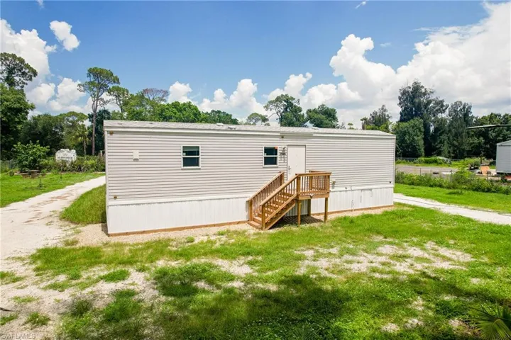 7905 Bogart Dr, North Fort Myers, Florida 33917