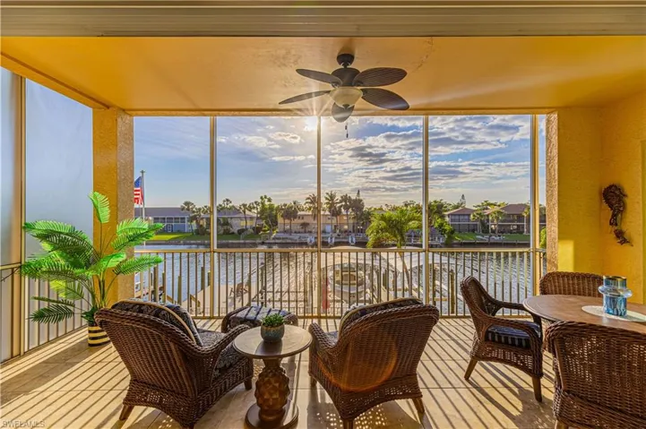 great picture but does not capture the huge size of your screened in lanai