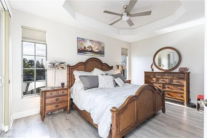 notice the tray ceiling as you enter the owners retreat!