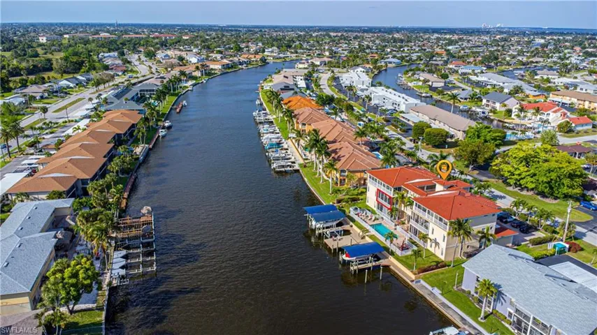 Spend the day exploring Sanibel, The Captiva's and more all by boat