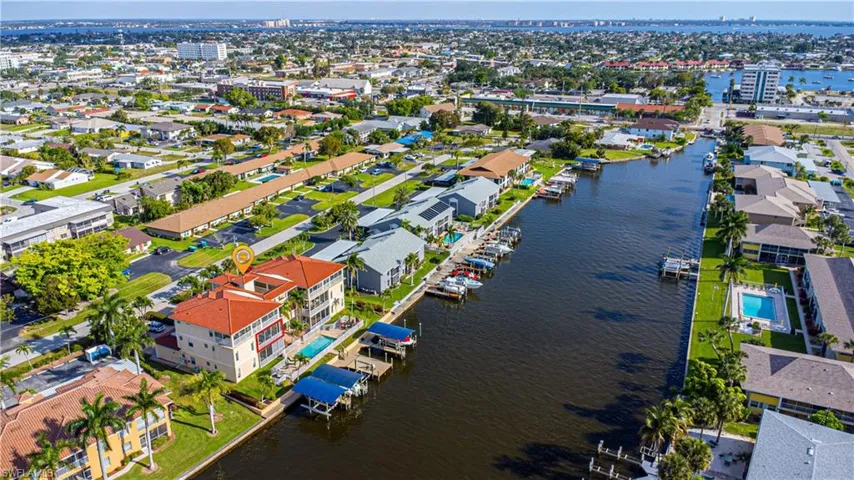 exceptional boating access to open water