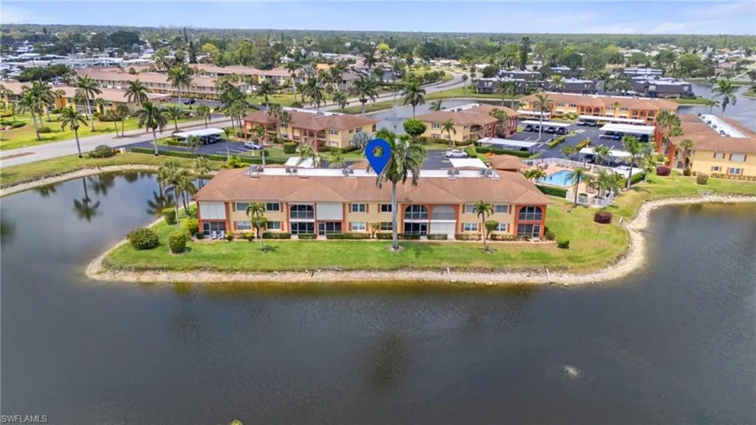 354  Charlemagne  BLVD, Naples, FL 34112