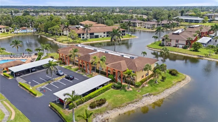 354  Charlemagne  BLVD, Naples, FL 34112