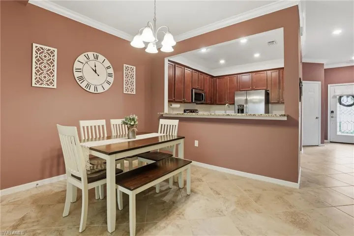 2722 Citrus St, Naples, Florida 34120