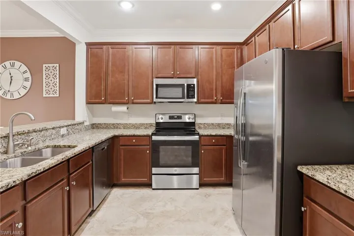 2722 Citrus St, Naples, Florida 34120