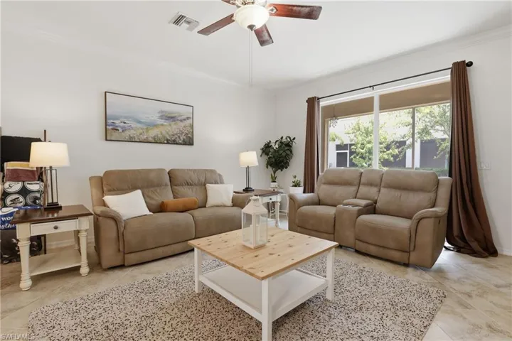 2722 Citrus St, Naples, Florida 34120