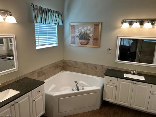 3035 Lake Manatee Ct, Cape Coral Fl 33909