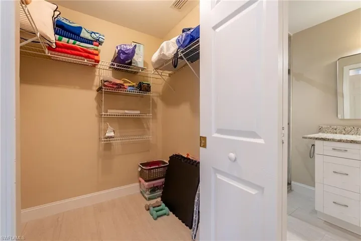 1127 Sw 29th St, Cape Coral, Florida 33914