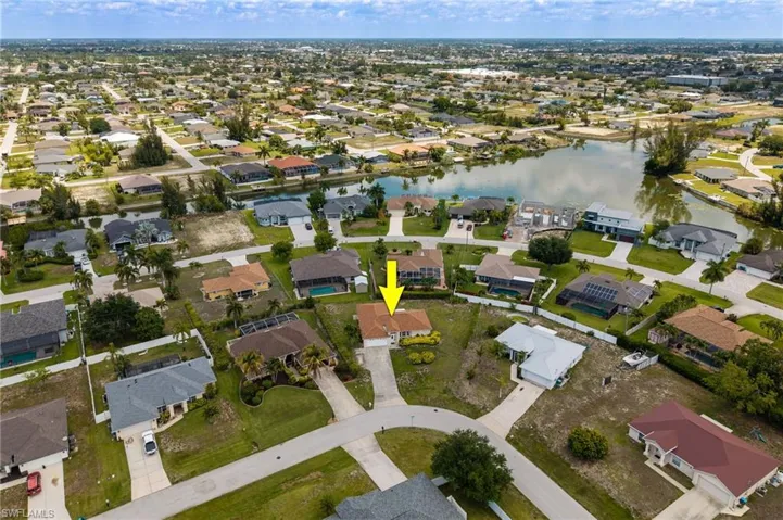 1127 Sw 29th St, Cape Coral, Florida 33914