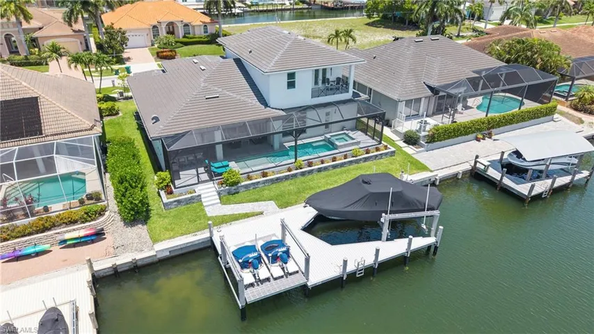 777 Bluebonnet Ct, Marco Island, Florida 34145