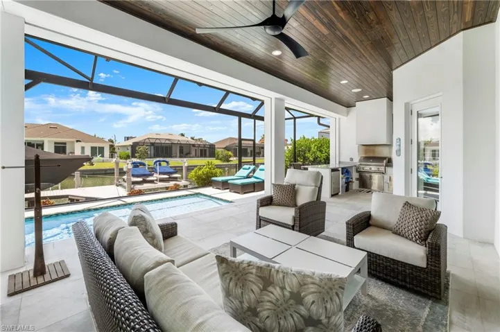 777 Bluebonnet Ct, Marco Island, Florida 34145